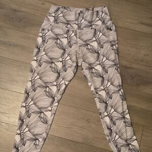 Buffbunny Floral Patterned Leggings With Pockets